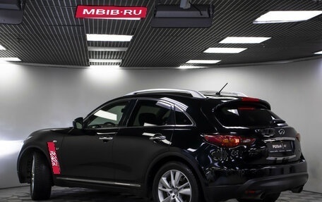 Infiniti QX70, 2016 год, 2 348 000 рублей, 25 фотография