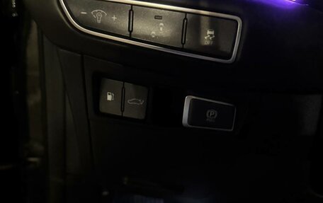 Genesis G90 I рестайлинг, 2016 год, 3 600 000 рублей, 8 фотография