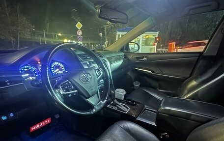 Toyota Camry, 2016 год, 1 900 000 рублей, 7 фотография