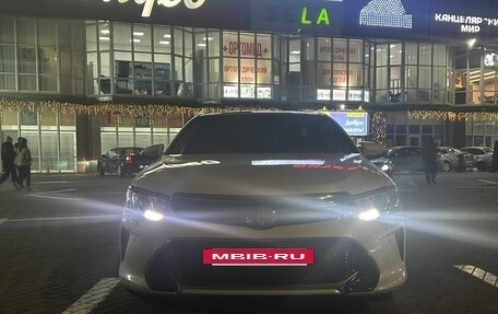 Toyota Camry, 2016 год, 1 900 000 рублей, 5 фотография