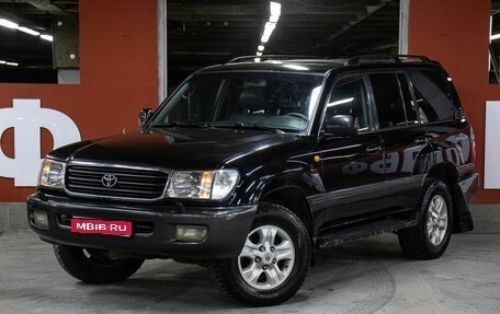 Toyota Land Cruiser 100 рестайлинг 2, 2002 год, 1 449 000 рублей, 1 фотография