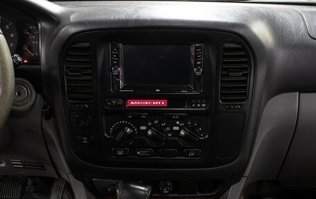 Toyota Land Cruiser 100 рестайлинг 2, 2002 год, 1 449 000 рублей, 14 фотография