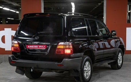 Toyota Land Cruiser 100 рестайлинг 2, 2002 год, 1 449 000 рублей, 5 фотография