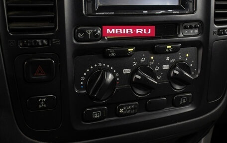 Toyota Land Cruiser 100 рестайлинг 2, 2002 год, 1 449 000 рублей, 17 фотография