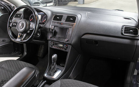 Volkswagen Polo VI (EU Market), 2018 год, 1 349 000 рублей, 11 фотография