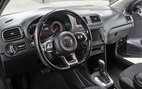 Volkswagen Polo VI (EU Market), 2018 год, 1 349 000 рублей, 16 фотография