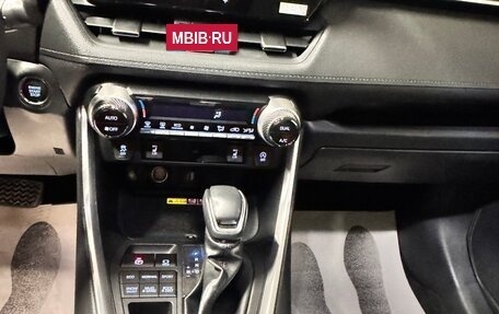 Toyota RAV4, 2025 год, 4 150 000 рублей, 19 фотография