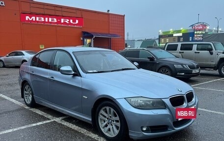 BMW 3 серия, 2011 год, 950 000 рублей, 3 фотография