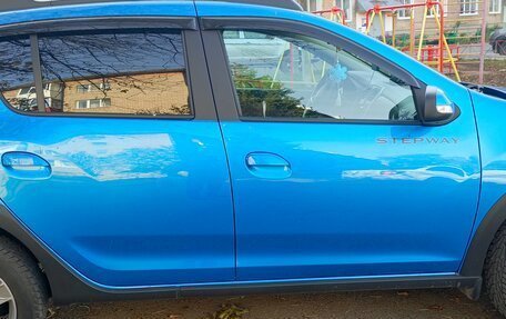 Renault Sandero II рестайлинг, 2021 год, 1 350 000 рублей, 3 фотография