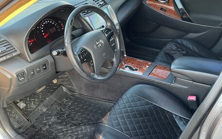 Toyota Camry, 2008 год, 900 000 рублей, 10 фотография