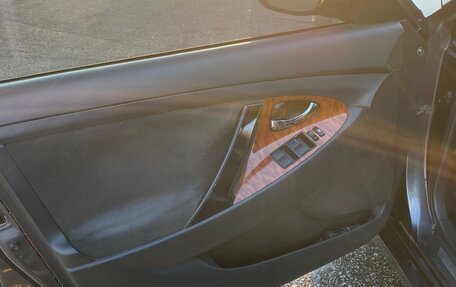 Toyota Camry, 2008 год, 900 000 рублей, 17 фотография