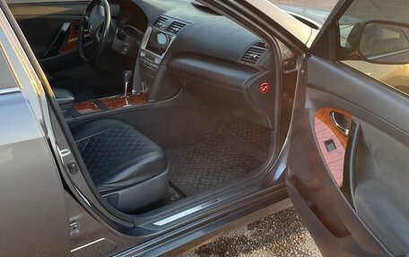 Toyota Camry, 2008 год, 900 000 рублей, 20 фотография