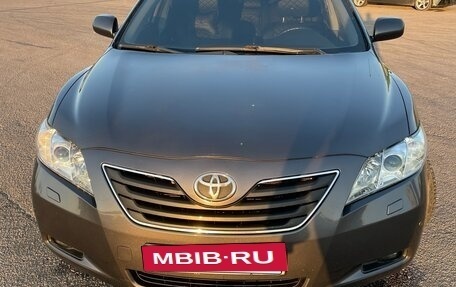 Toyota Camry, 2008 год, 900 000 рублей, 32 фотография