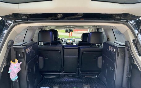 Toyota Land Cruiser 200, 2015 год, 4 100 000 рублей, 8 фотография