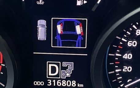 Toyota Land Cruiser 200, 2015 год, 4 100 000 рублей, 17 фотография