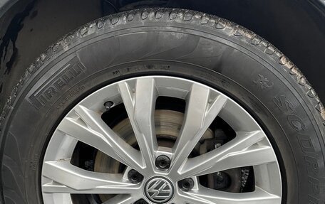 Volkswagen Tiguan II, 2020 год, 2 689 000 рублей, 8 фотография