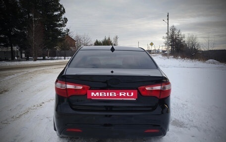 KIA Rio III рестайлинг, 2013 год, 950 000 рублей, 4 фотография