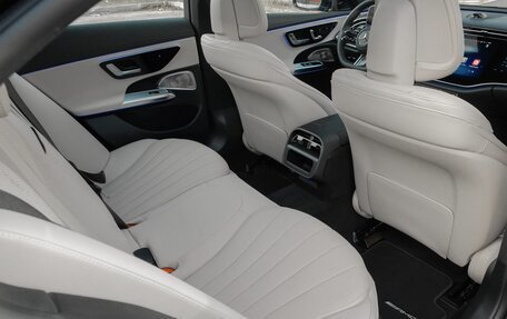 Mercedes-Benz E-Класс, 2025 год, 9 250 000 рублей, 26 фотография