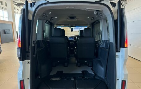 Honda Stepwgn IV, 2016 год, 1 889 000 рублей, 21 фотография