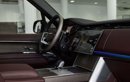 Land Rover Range Rover IV рестайлинг, 2025 год, 28 500 000 рублей, 9 фотография