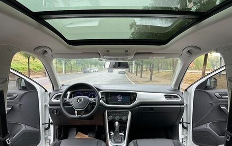 Volkswagen T-Roc I, 2021 год, 1 860 378 рублей, 12 фотография