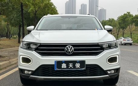 Volkswagen T-Roc I, 2021 год, 1 860 378 рублей, 2 фотография