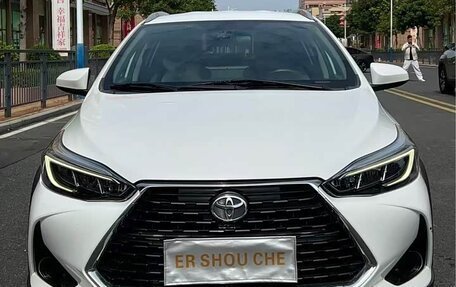 Toyota Yaris XP150 рестайлинг, 2021 год, 1 280 000 рублей, 2 фотография