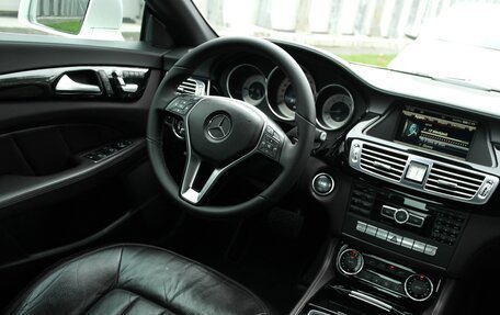 Mercedes-Benz CLS, 2013 год, 1 800 000 рублей, 11 фотография