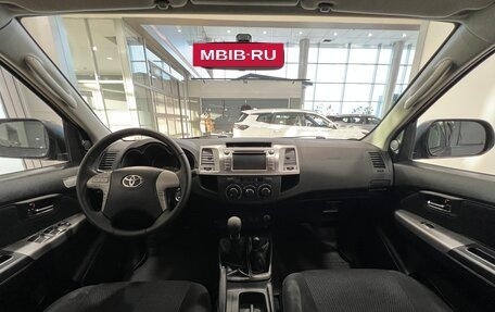 Toyota Hilux VII, 2014 год, 2 930 000 рублей, 21 фотография