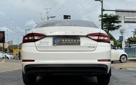 Skoda Octavia IV, 2021 год, 2 000 000 рублей, 5 фотография