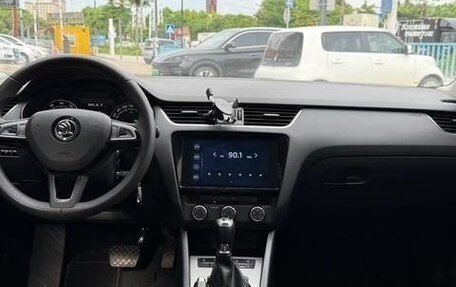 Skoda Octavia IV, 2021 год, 2 000 000 рублей, 9 фотография