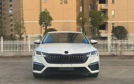 Skoda Octavia IV, 2021 год, 2 000 000 рублей, 2 фотография