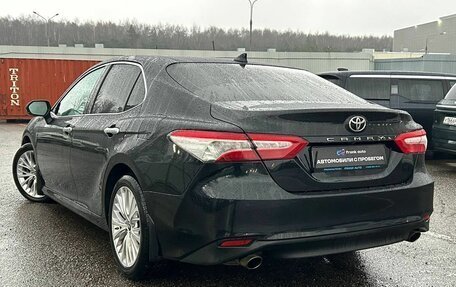 Toyota Camry, 2018 год, 3 099 000 рублей, 4 фотография