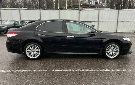 Toyota Camry, 2018 год, 3 099 000 рублей, 7 фотография