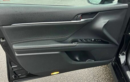 Toyota Camry, 2018 год, 3 099 000 рублей, 15 фотография