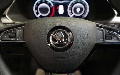 Skoda Superb III рестайлинг, 2025 год, 4 050 000 рублей, 18 фотография