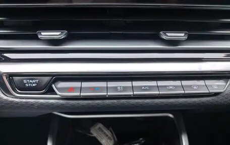 Geely Emgrand, 2022 год, 1 000 999 рублей, 10 фотография