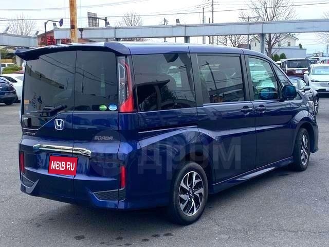 Honda Stepwgn V рестайлинг, 2020 год, 1 600 000 рублей, 9 фотография