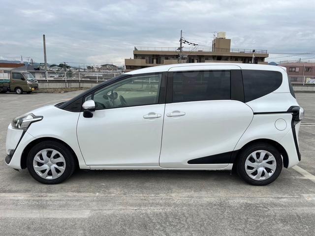 Toyota Sienta II, 2017 год, 786 014 рублей, 4 фотография