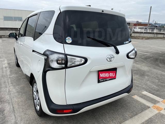 Toyota Sienta II, 2017 год, 786 014 рублей, 11 фотография