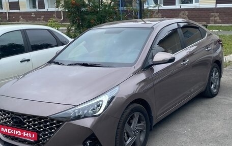 Hyundai Solaris II рестайлинг, 2020 год, 2 100 000 рублей, 2 фотография