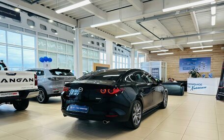 Mazda 3, 2019 год, 1 599 999 рублей, 6 фотография