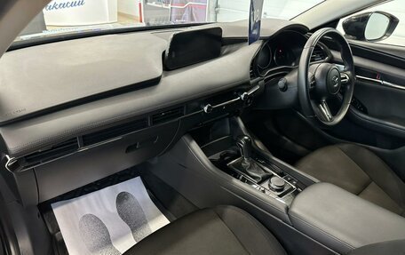 Mazda 3, 2019 год, 1 599 999 рублей, 13 фотография