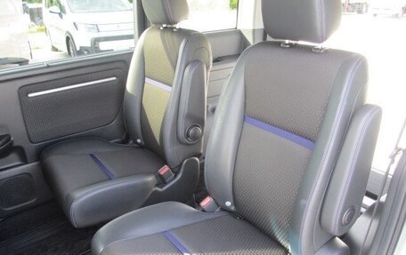 Honda Stepwgn IV, 2021 год, 2 110 000 рублей, 13 фотография