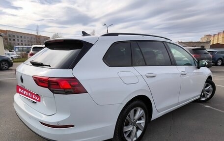 Volkswagen Golf VIII, 2021 год, 2 072 000 рублей, 2 фотография