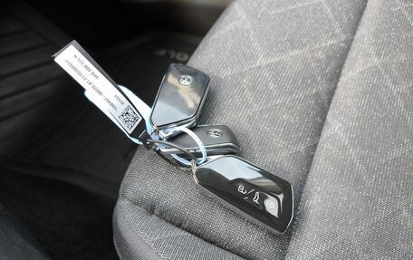 Volkswagen Golf VIII, 2021 год, 2 072 000 рублей, 15 фотография