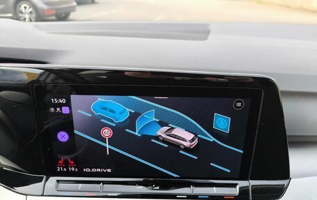 Volkswagen Golf VIII, 2021 год, 2 072 000 рублей, 18 фотография