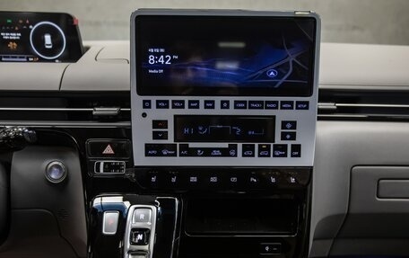 Hyundai Staria, 2024 год, 7 300 000 рублей, 18 фотография