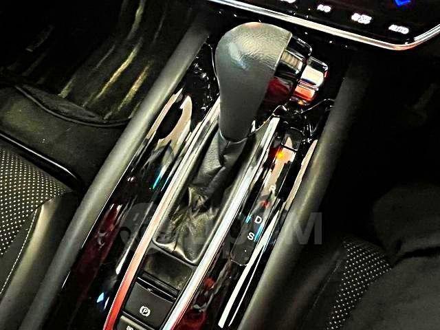 Honda Vezel, 2020 год, 1 500 000 рублей, 6 фотография