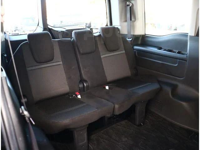 Honda Stepwgn V рестайлинг, 2021 год, 1 658 397 рублей, 2 фотография